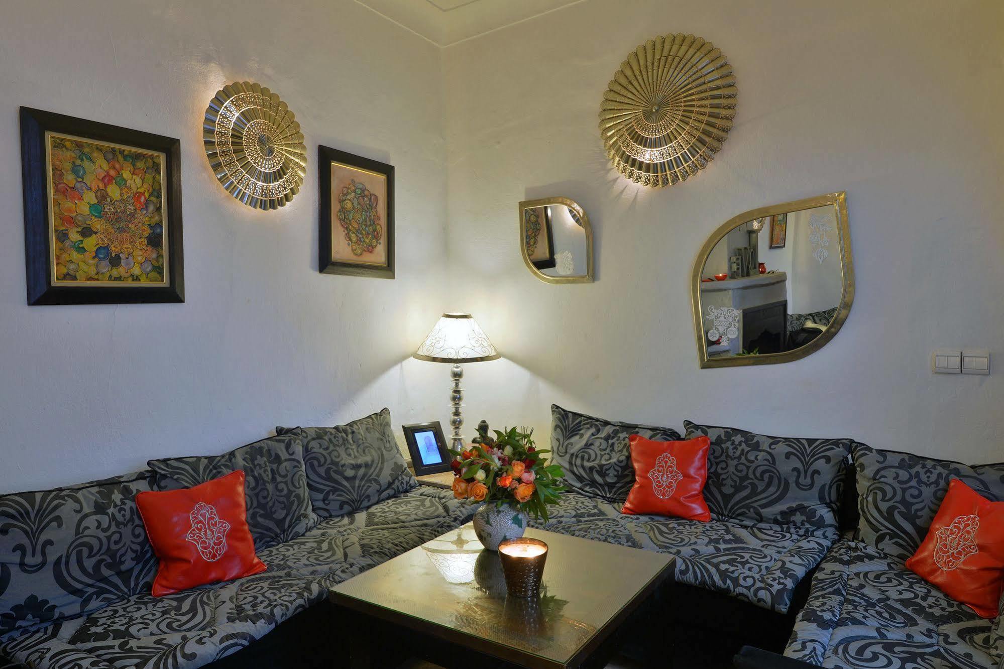 Dar Khmissa Riad & Spa Marrakesh Exterior photo